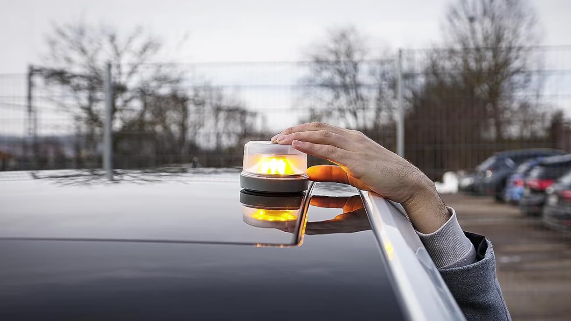 Warnleuchte V16: Die smarte Lösung für mehr Verkehrssicherheit