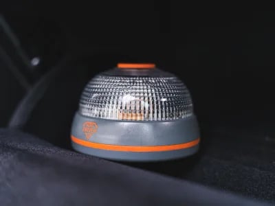 Warnleuchte V16: Die smarte Lösung für mehr Verkehrssicherheit