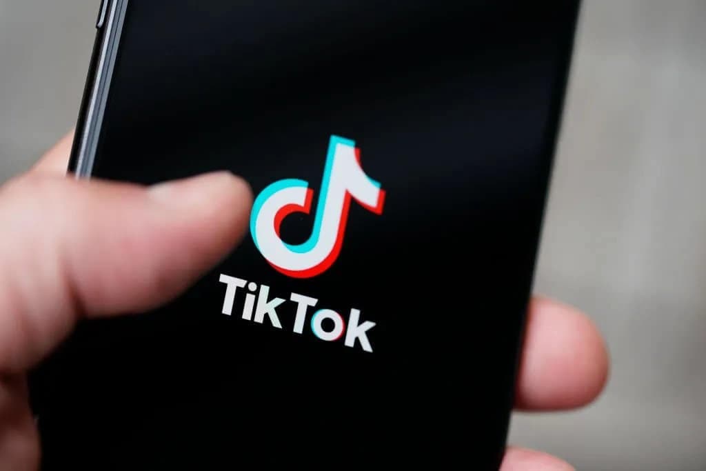 1000 Follower TikTok kaufen: Vertraue FollowersHive für dein Wachstum