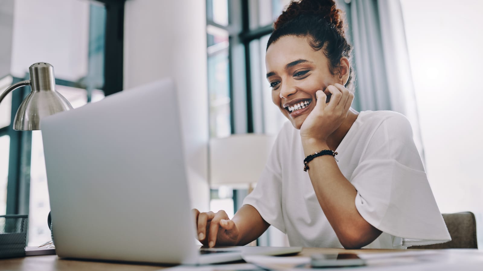 Konsumkredit online beantragen: Jetzt mit Finanz-Fox finanzielle Träume erfüllen