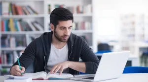 8-free-online-courses-to-improve-your-career-prospects