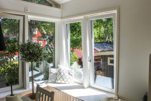 Hauser-im-skandinavischen-Stil-fenster-turen-drutex-7